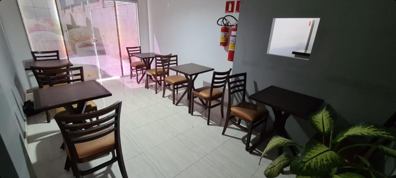 Petro Hotel Candeias Candeias  Extérieur photo